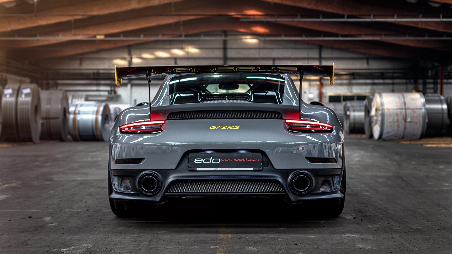 开云真人娱乐官网-“英超争夺战失误频发，榜首格局摇摆不定”，“英超”