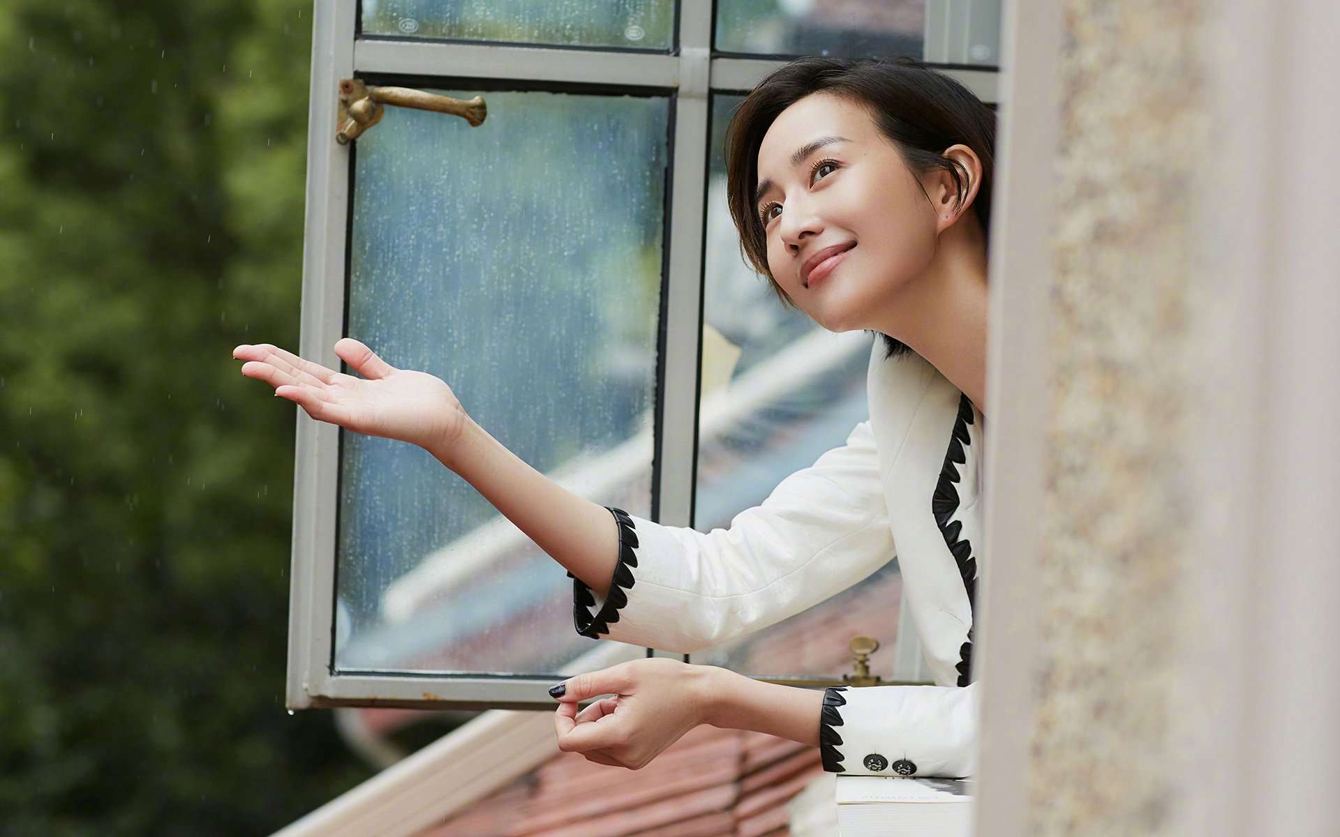 开云体育官方网站登陆-“英超最后几轮，胜负关系到冠军归属”，英超后几名降级